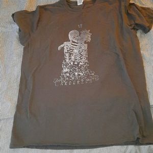 Skeleton lover tee